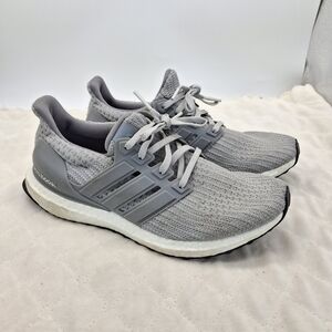 Women's Ultraboost 4.0 DNA Grey Sneakers